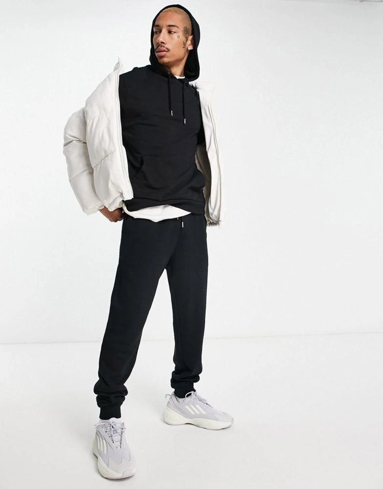 商品ASOS|ASOS DESIGN tapered joggers in black - BLACK,价格¥192,第1张图片