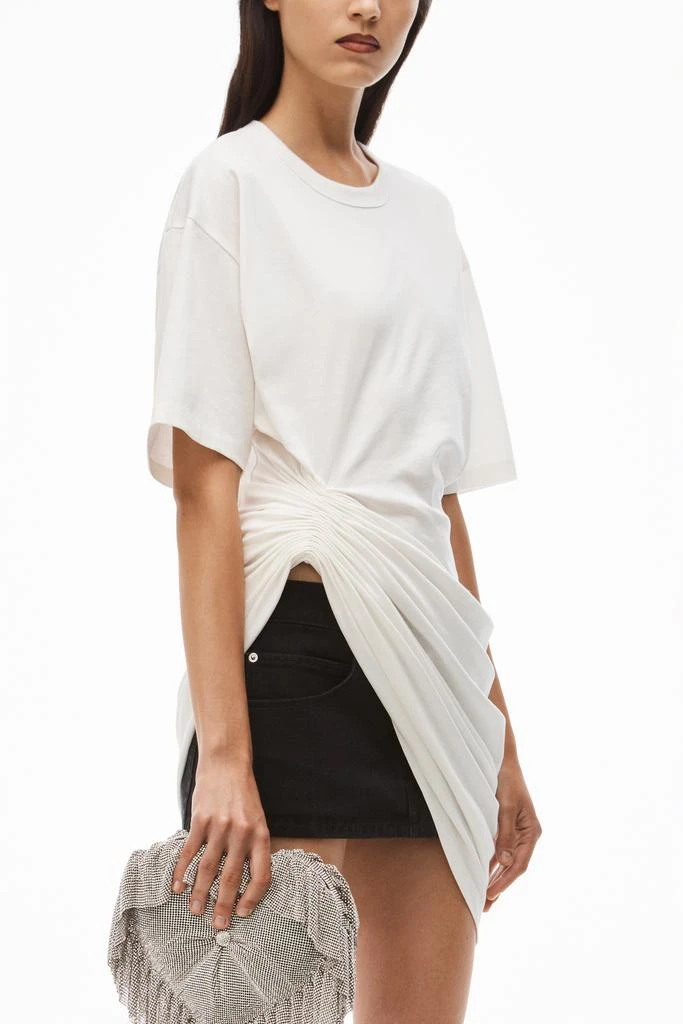 商品Alexander Wang|FRONT DRAPE TEE IN SILKY JERSEY,价格¥1688,第4张图片详细描述