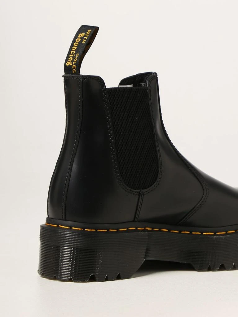 商品Dr. Martens|Dr. Martens Chelsea boots in shiny leather,价格¥1638,第3张图片详细描述