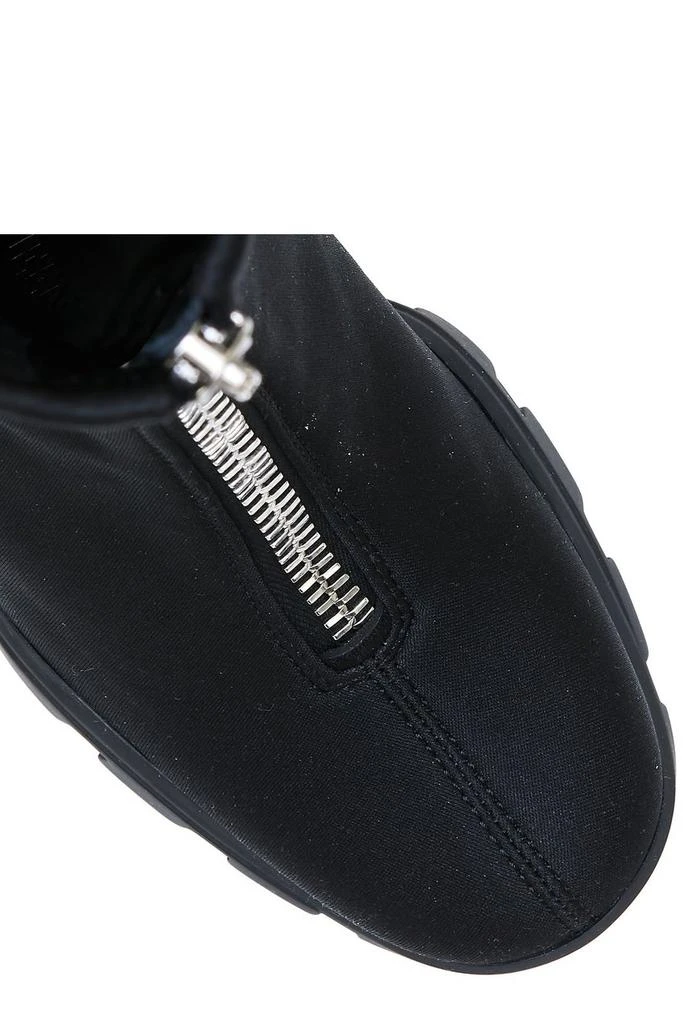 商品Alexander McQueen|Alexander McQueen Slim Tread Zipped Boots,价格¥3091,第5张图片详细描述