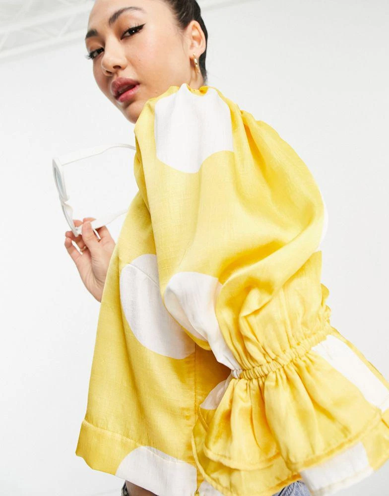 商品VERO MODA|Vero Moda puff sleeve blouse in yellow & white spot,价格¥109,第1张图片