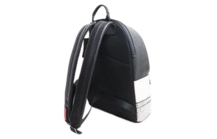 商品[国内直发] Coach|蔻驰 X Disney West 32 米老鼠印花 皮革 背包双肩包 大号 男女同款情侣款 黑白色,价格¥3452,第5张图片详细描述