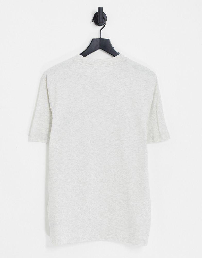 商品Tommy Hilfiger|Tommy Hilfiger modern varsity logo cotton t-shirt in stone,价格¥481,第4张图片详细描述