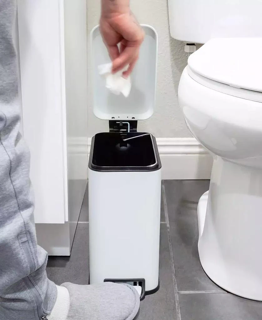 Two 1.3 Gallon Slim Step On Trash Can Set, 2 Pieces, Twin Pack 商品