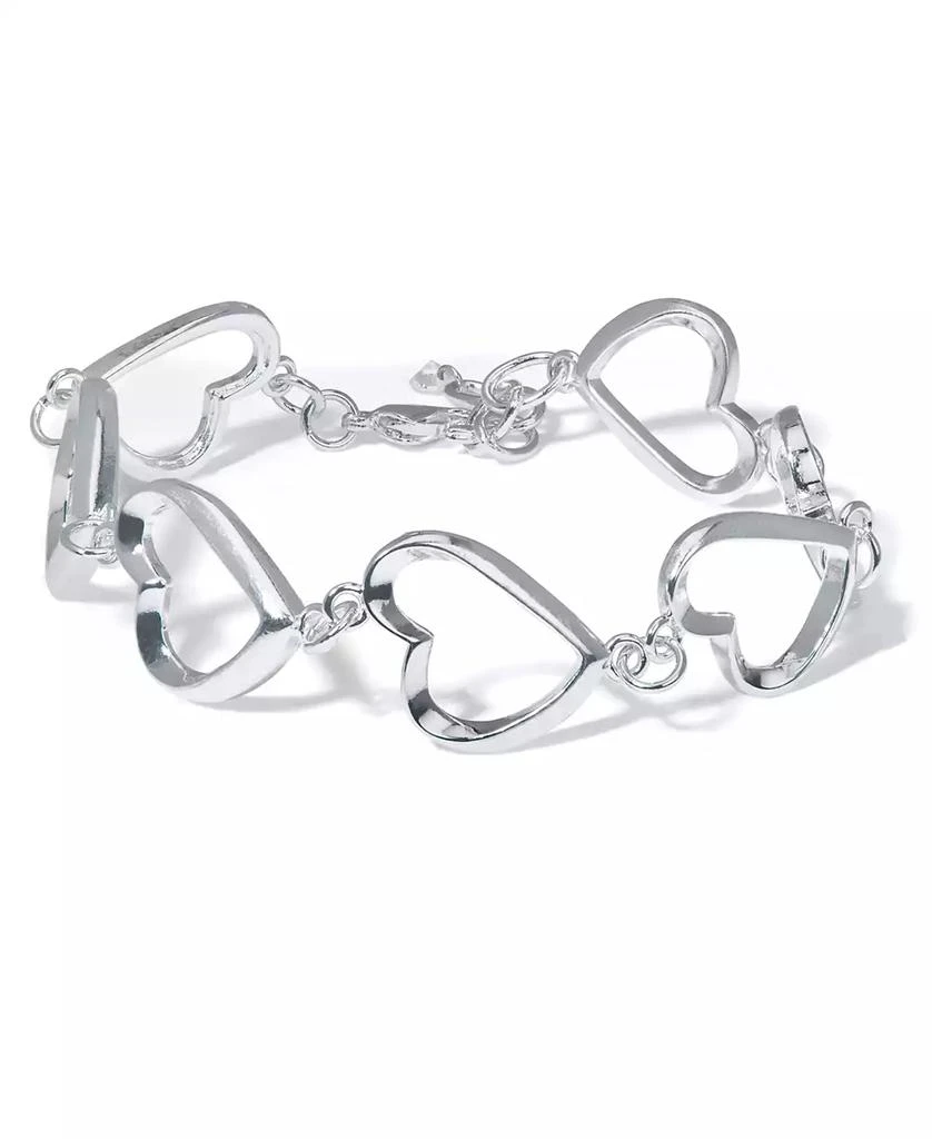 商品Macy's|Heart Link Bracelet in Silver Plate or 18k Gold Plate,价格¥738,第1张图片