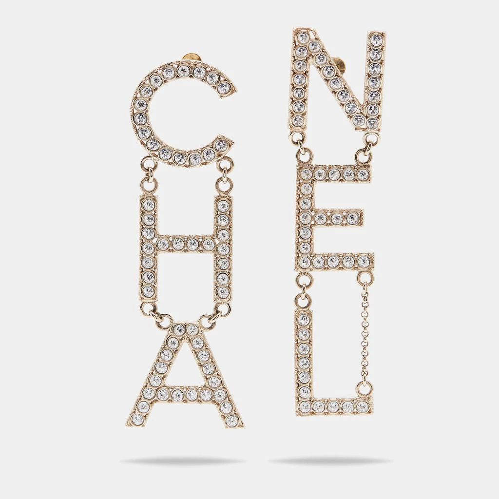 商品[二手商品] Chanel|Chanel Pale Gold Tone Crystal Studded Logo Drop Earrings,价格¥12447,第1张图片