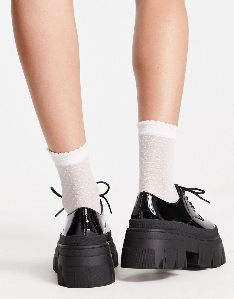 ASOS DESIGN Magda chunky lace up flat shoes in black patent商品第2张图片规格展示