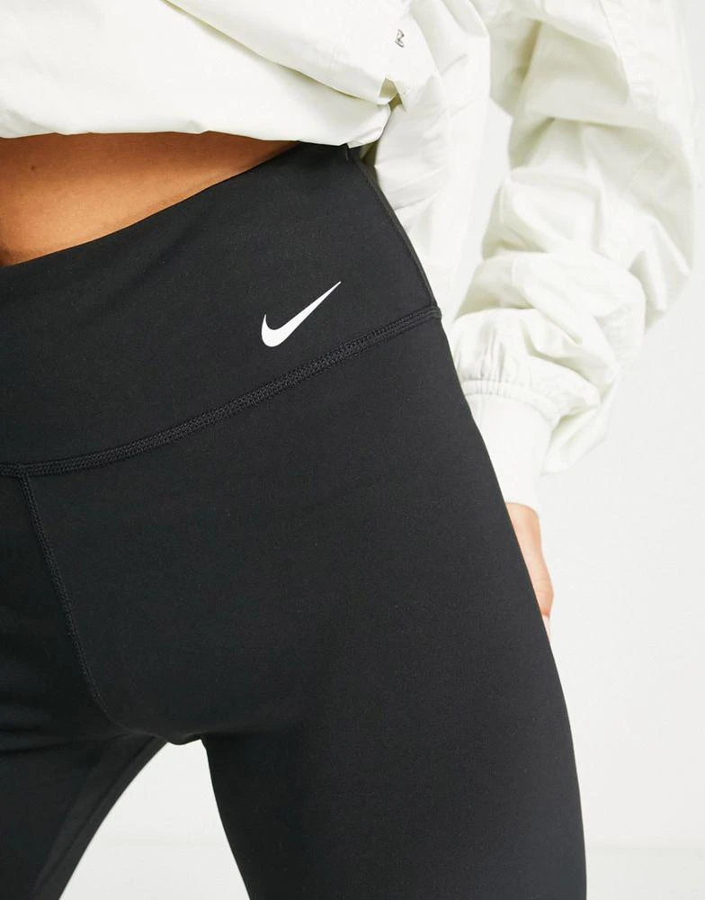 商品NIKE|Nike mini swoosh legging short in black,价格¥236,第3张图片详细描述