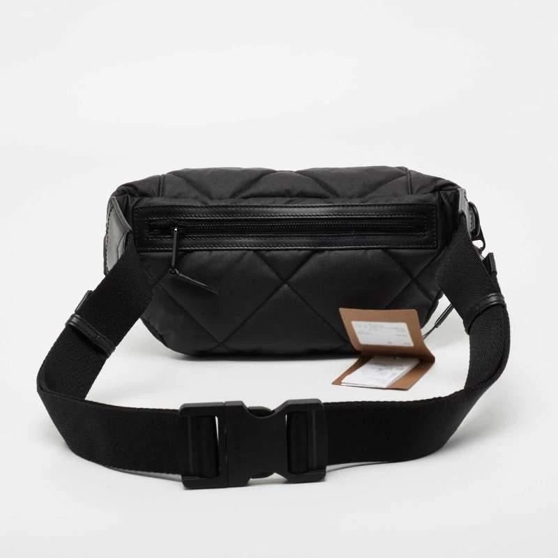 商品Burberry|Burberry Black Quilted Sonny Bum Bag,价格¥5647,第4张图片详细描述