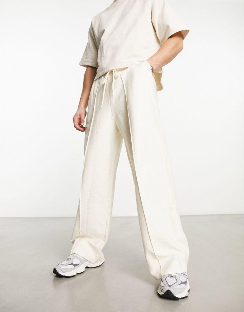 ASOS DESIGN straight leg joggers with pintucks in off white商品第1张图片规格展示