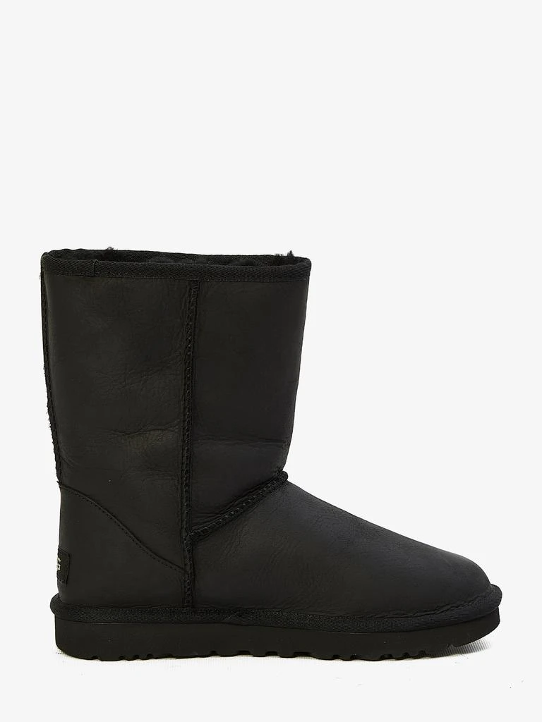 商品UGG|Classic Short Leather Ugg,价格¥1151,第3张图片详细描述