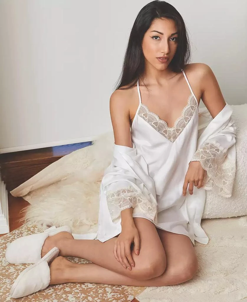 商品Flora Nikrooz|Kit Matte Heart Lace Chemise Lingerie Nightgown,价格¥280,第5张图片详细描述