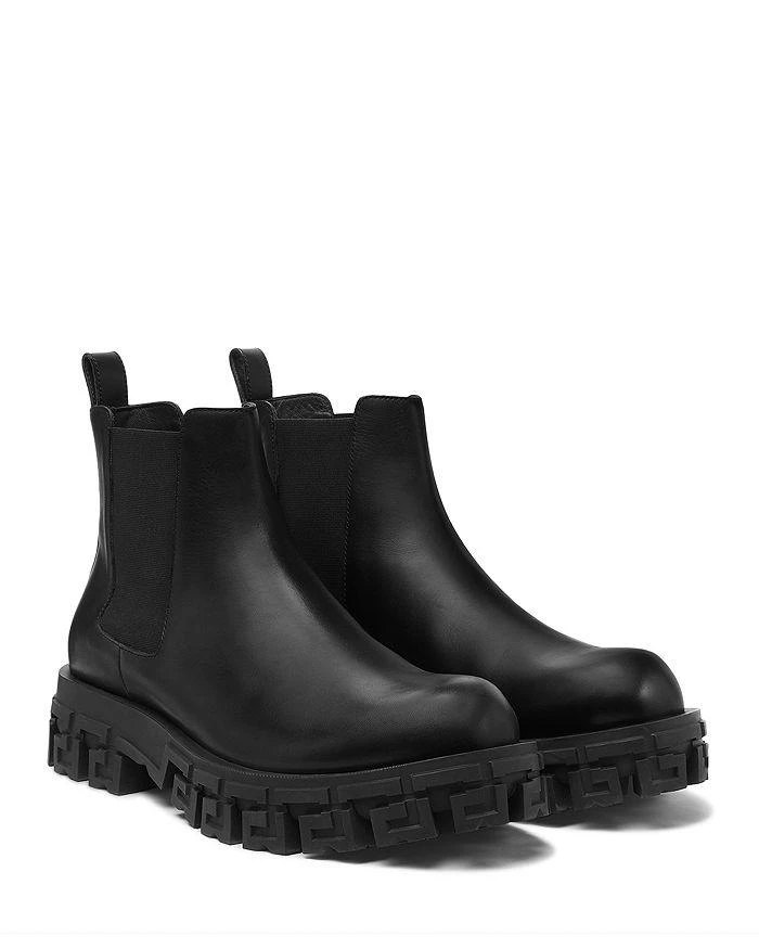 商品Versace|Men's Greca Pull On Lug Sole Chelsea Boots,价格¥7154,第4张图片详细描述