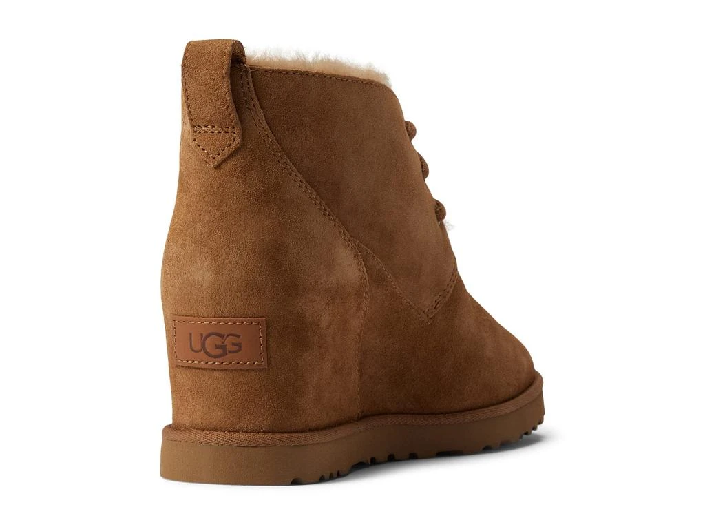 商品UGG|Classic Femme Lace Bootie,价格¥988,第5张图片详细描述