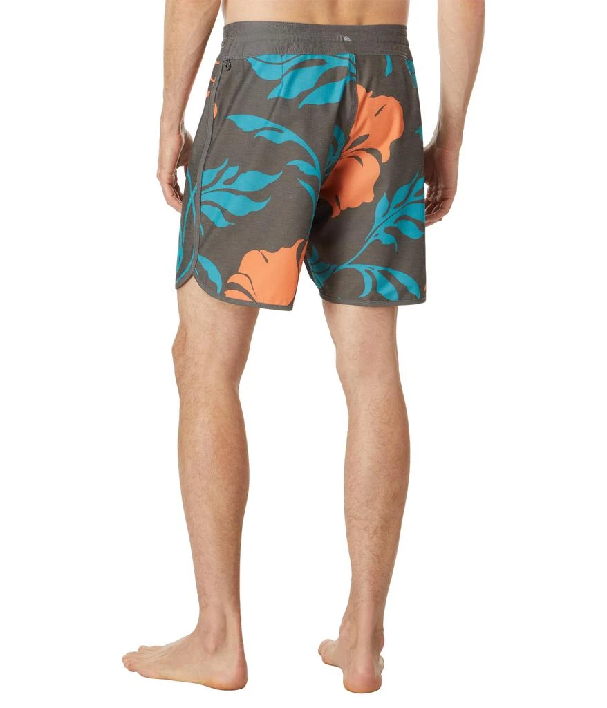 商品Quiksilver|Big Charmer 19" Boardshorts,价格¥393,第2张图片详细描述