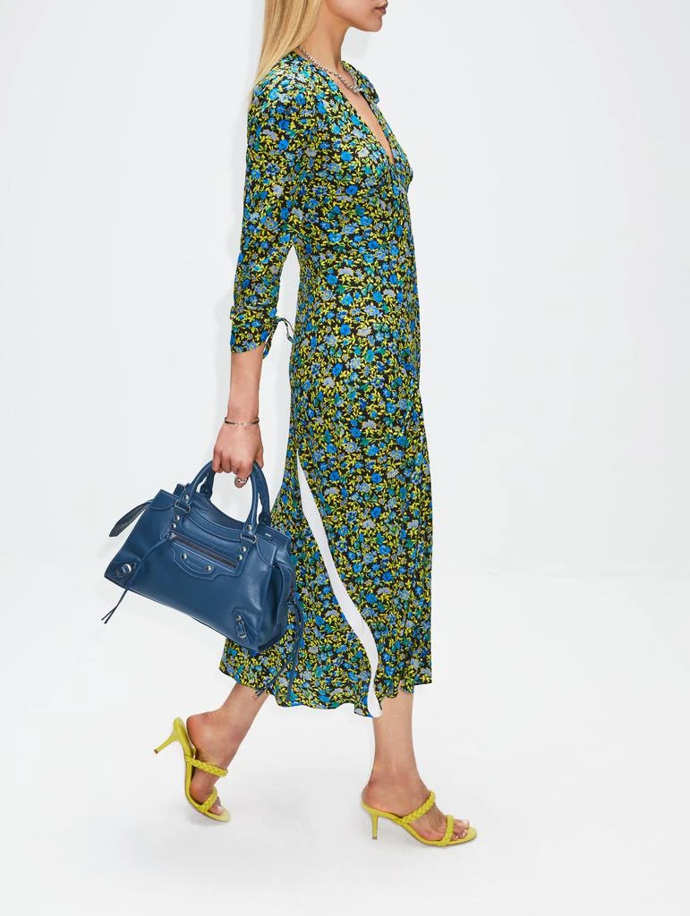 商品Victoria Beckham|Deep V Ruched Sleeve Midi Dress,价格¥2658,第3张图片详细描述