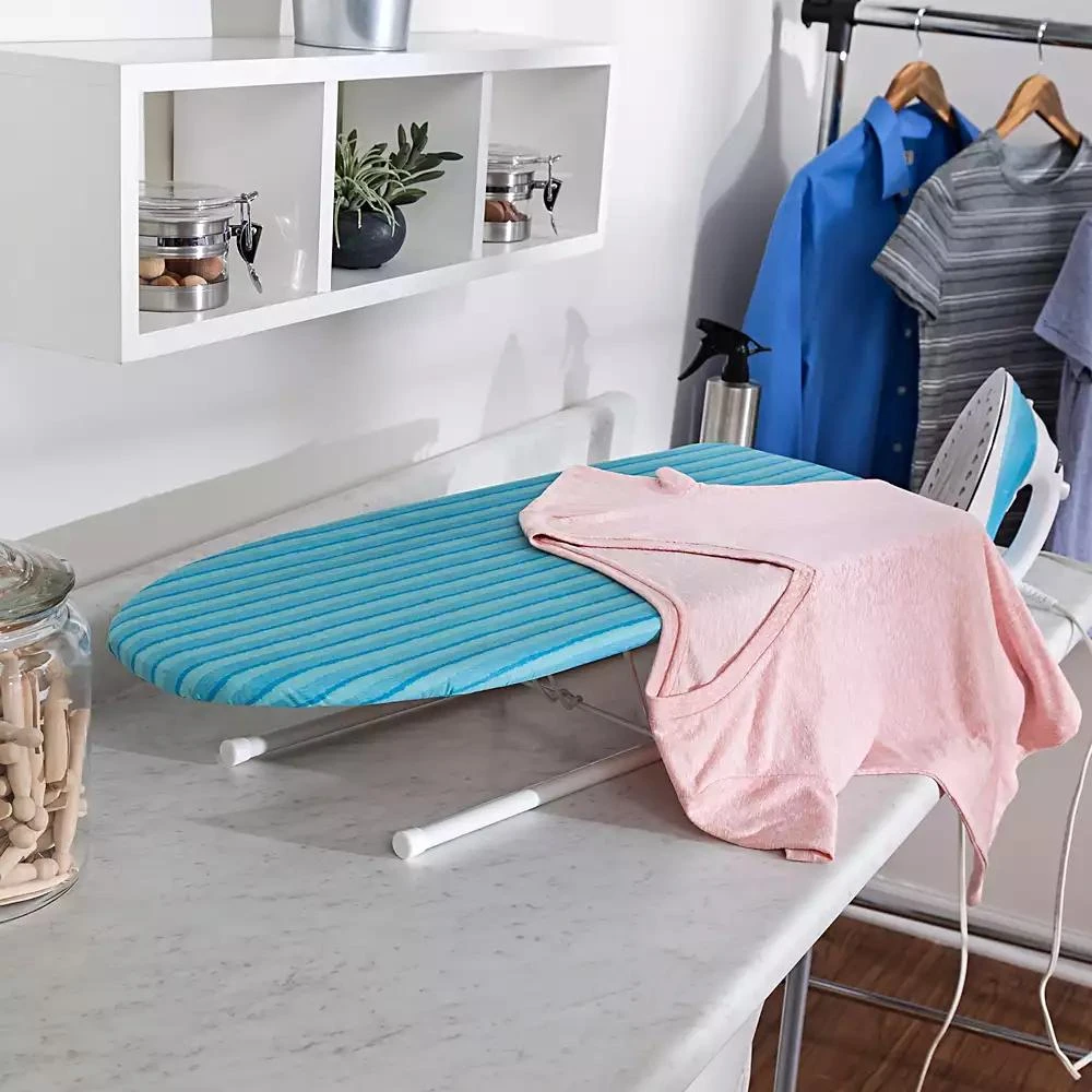 Tabletop Ironing Board with Retractable Iron Rest 商品