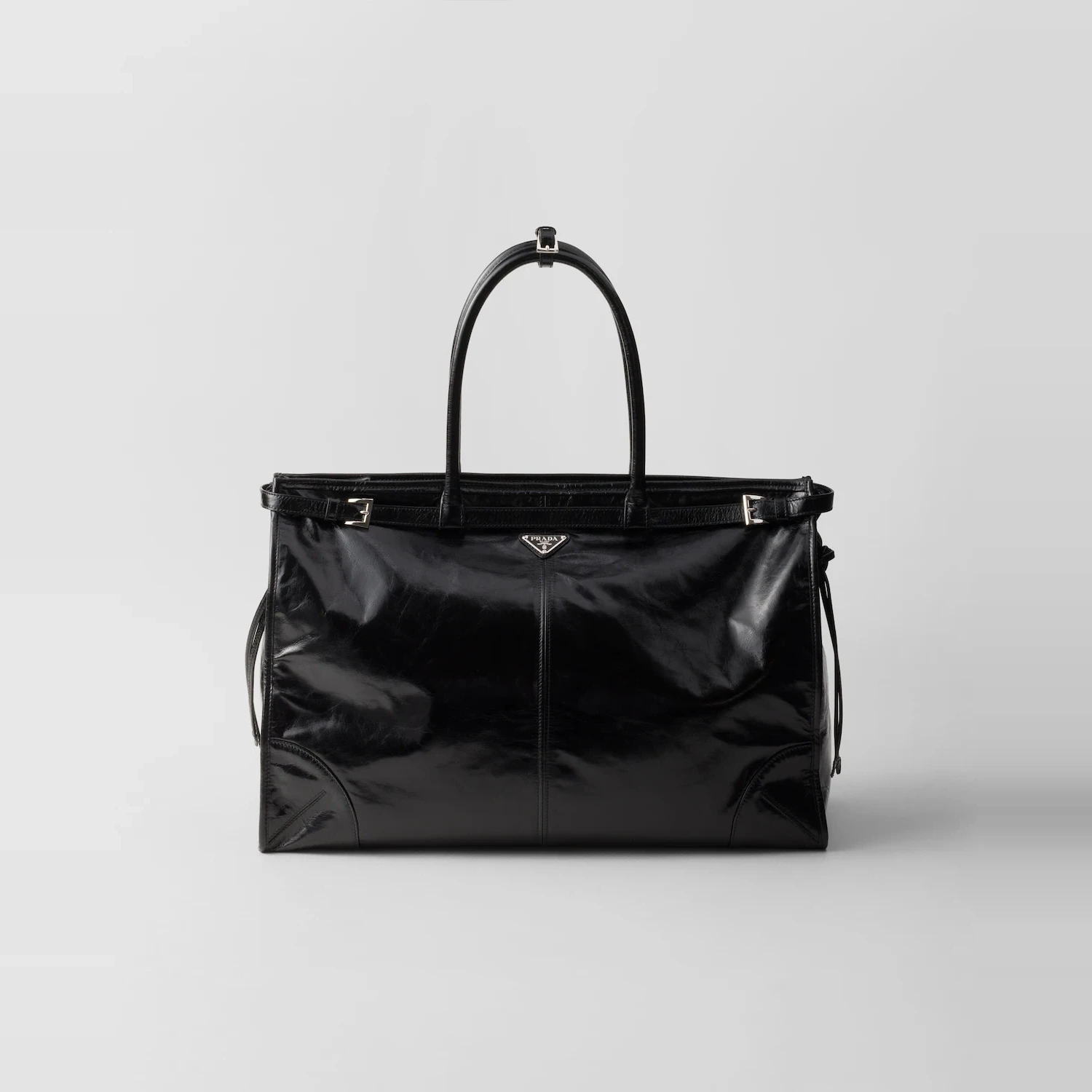 商品Prada|【预售】 普拉达 24秋冬 男士 手提包 Cabas en cuir 2VG128_2CYR_F0002_V_OOO,价格¥23674,第1张图片