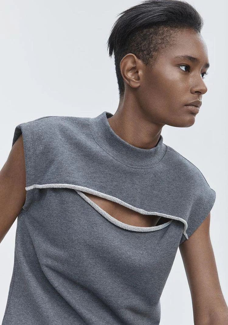 商品Alexander Wang|SLIT-FRONT SHORT SLEEVE SWEATSHIRT,价格¥829,第4张图片详细描述