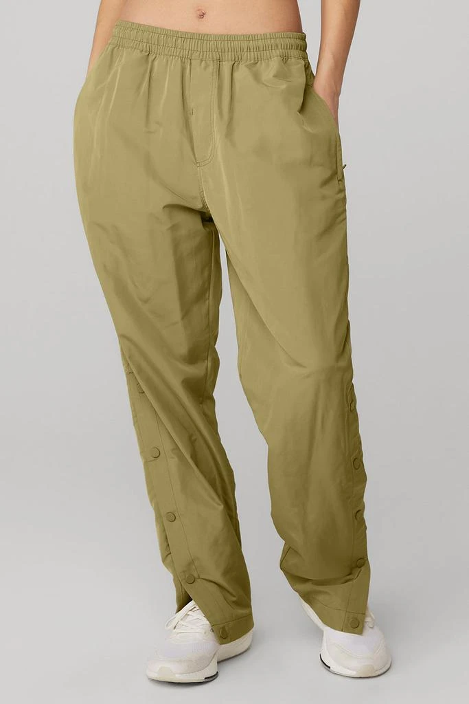 商品Alo|Legend Snap Pant - Wasabi,价格¥907,第1张图片