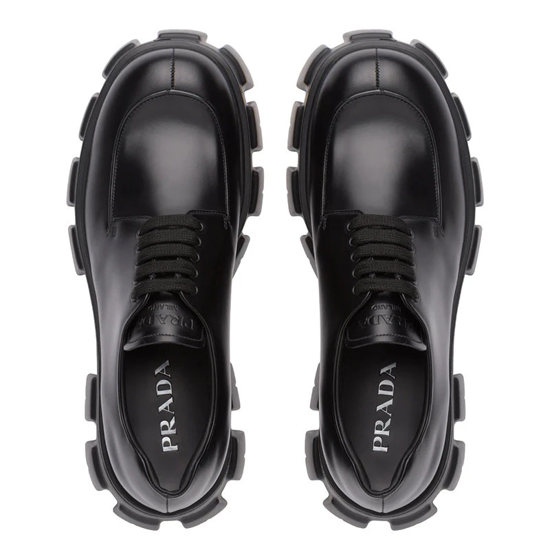 商品Prada|【预售3-7天】普拉达 Monolith系列 男士黑色亮面皮革系带鞋2EE356_B4L_F0002,价格¥7846,第4张图片详细描述