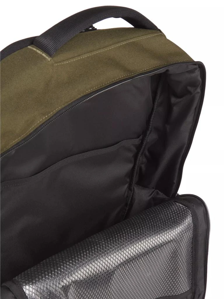 商品Herschel Supply|Kaslo Tech Backpack,价格¥782,第4张图片详细描述