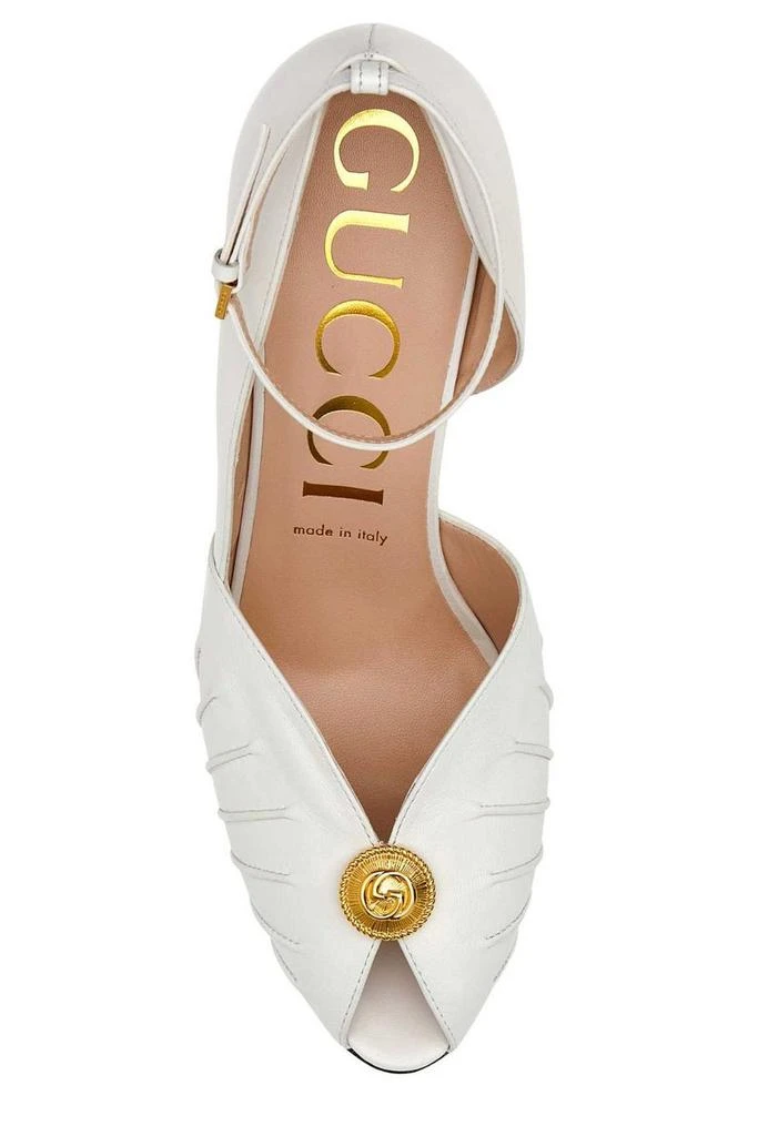 商品Gucci|Gucci Coin Pendant Detail Strapped Sandals,价格¥3311,第3张图片详细描述