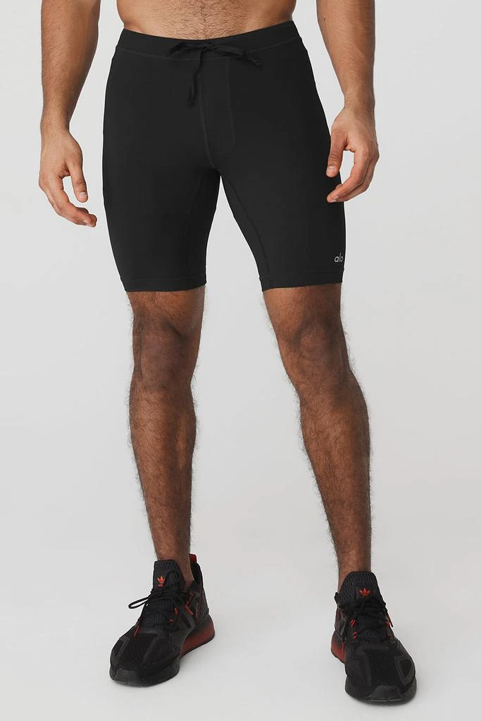 商品Alo|9” Warrior Compression Short - Jet Black,价格¥510,第1张图片