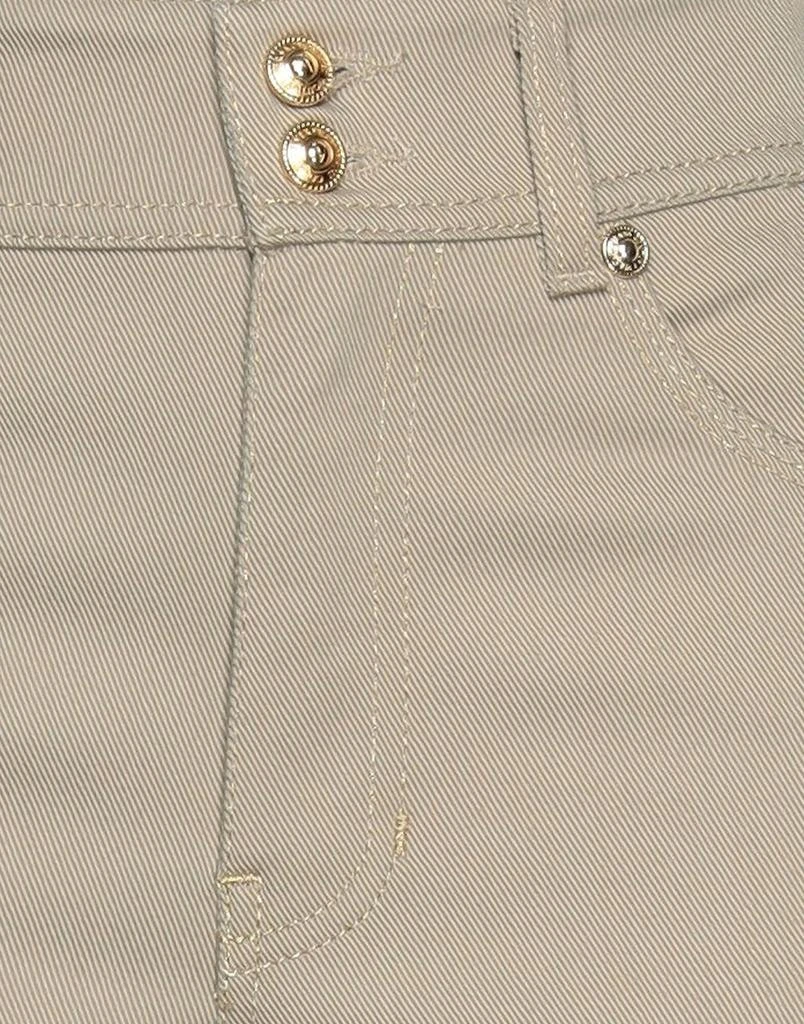 商品Versace|Casual pants,价格¥565,第4张图片详细描述