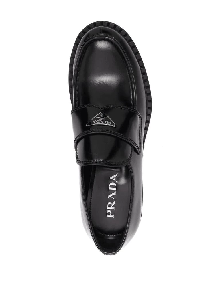 商品Prada|PRADA logo-plaque chunky heel loafers,价格¥7410,第2张图片详细描述