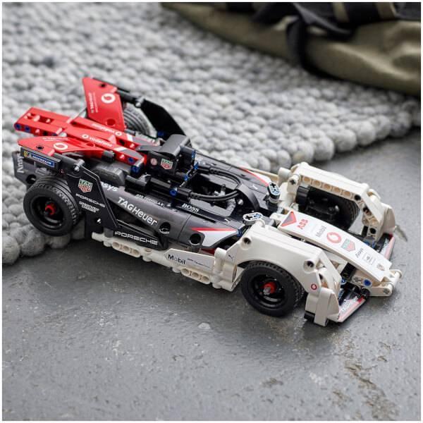 商品LEGO|LEGO Technic: Formula E® Porsche 99X Electric (42137),价格¥376,第6张图片详细描述