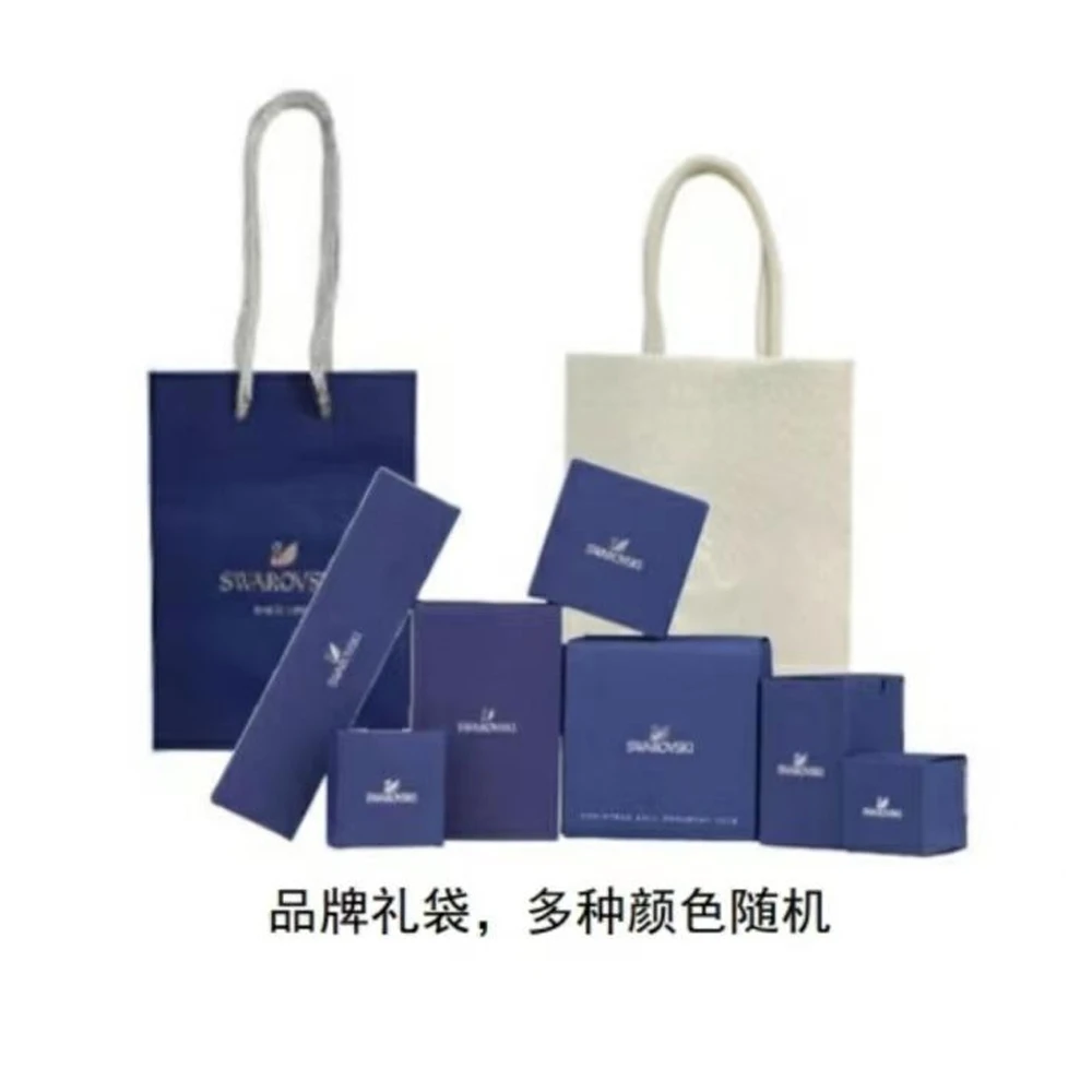 商品[国内直发] Swarovski|施华洛世奇 HELLO KITTY PINEAPPLE 趣致凤梨 黄铜 项链 女款 镀金色,价格¥1802,第3张图片详细描述