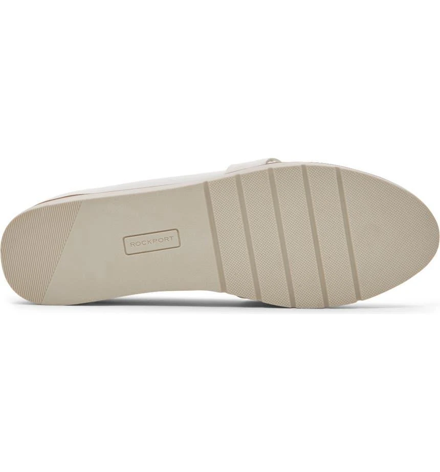 商品Rockport|Stacie Perforated Leather Loafer,价格¥490,第5张图片详细描述