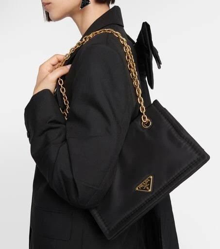 商品Prada|Nylon shoulder bag,价格¥12641,第2张图片详细描述