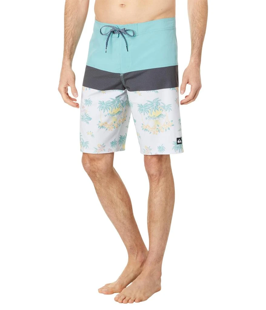 商品Quiksilver|Surfsilk Panel 20" Boardshorts,价格¥270,第1张图片