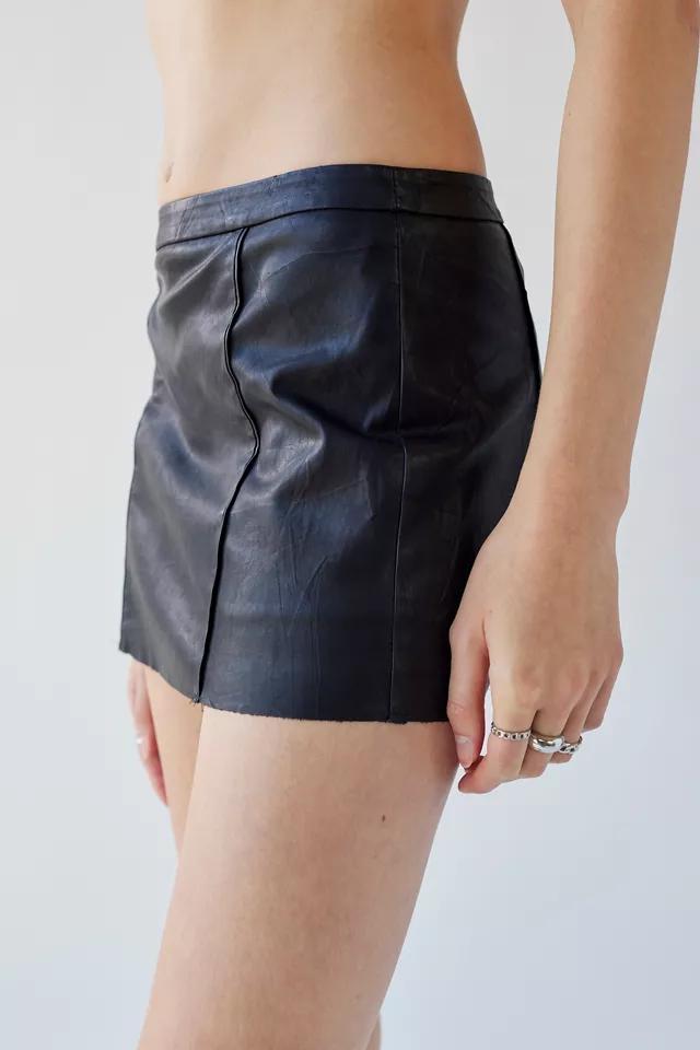 商品Urban Renewal|Urban Renewal Remade Low Rise Leather Mini Skirt,价格¥319,第4张图片详细描述