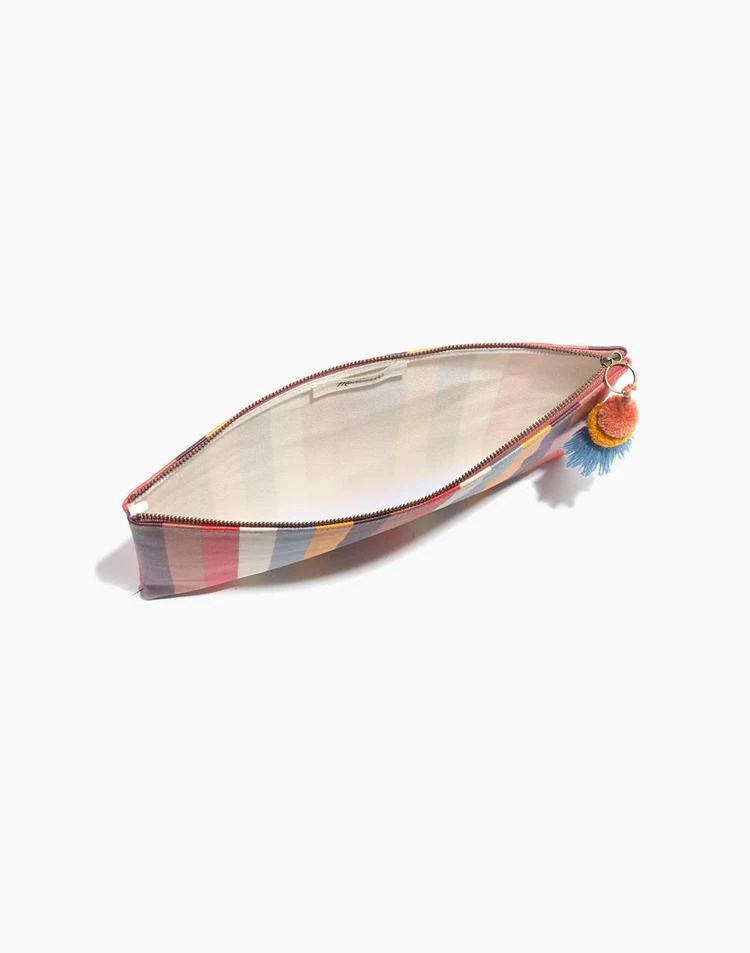 商品Madewell|Large Pom-Pom Zip Pouch in Carousel Stripe,价格¥158,第2张图片详细描述