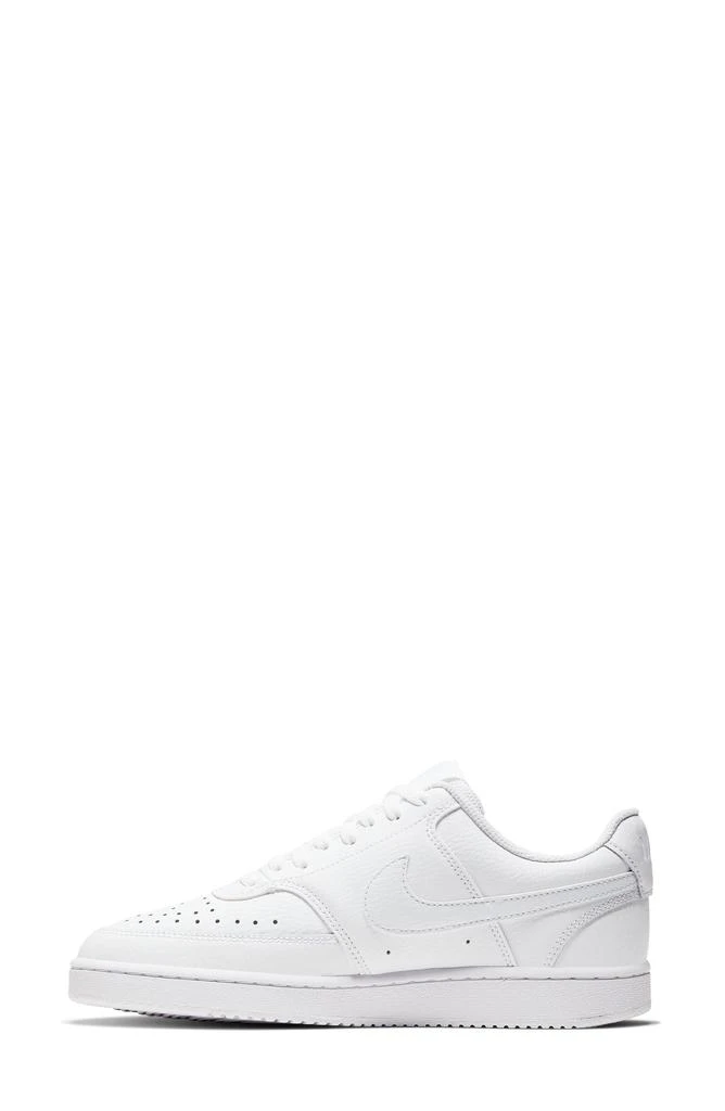 Court Vision Low Sneaker 商品