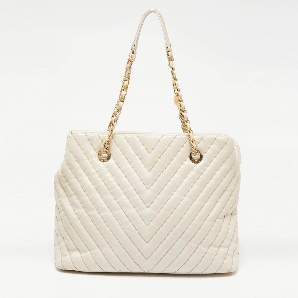 Chanel White Iridescent Chevron Quilted Leather Large Surpique Tote商品第4张图片规格展示