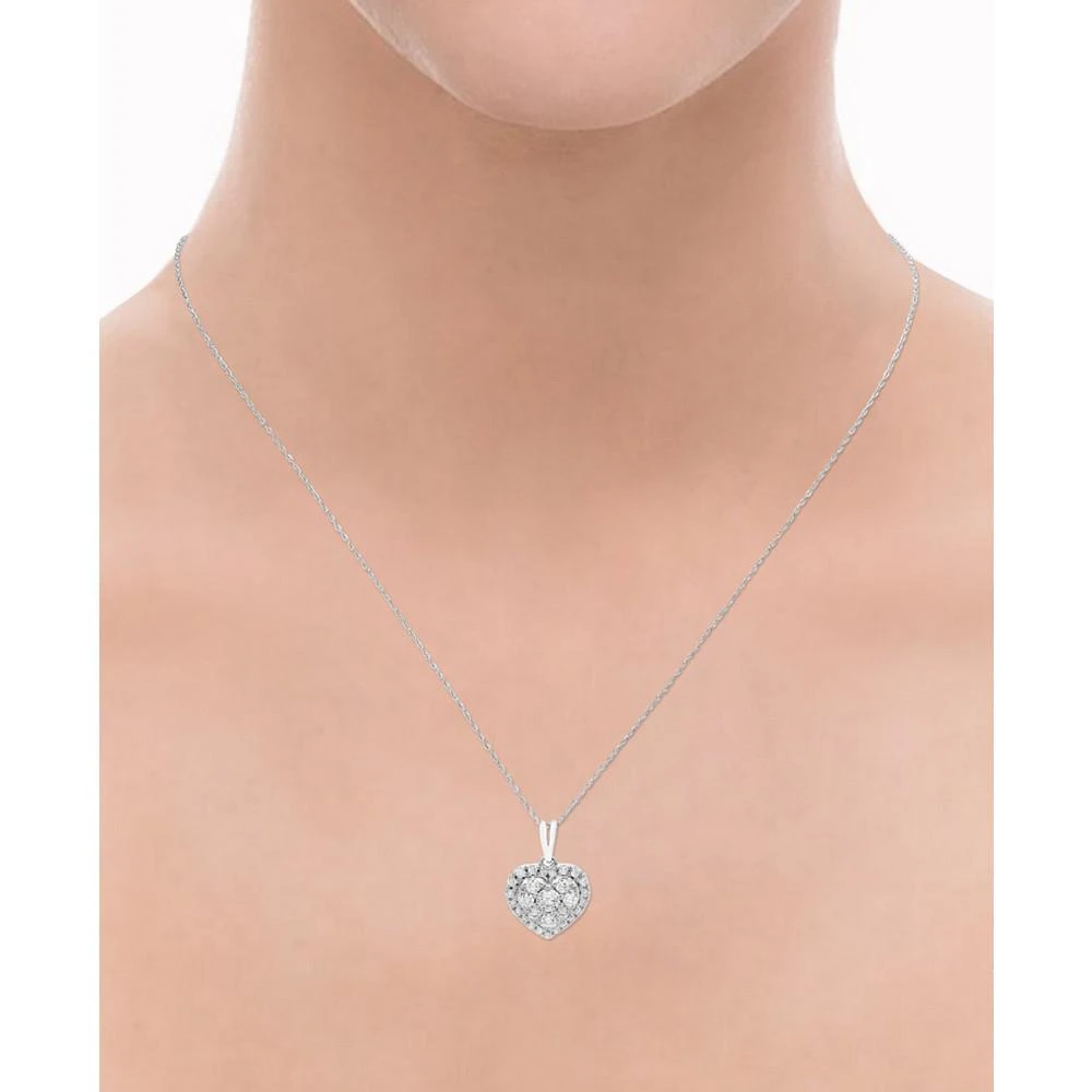 商品Macy's|Diamond Heart Cluster 18" Pendant Necklace (1/2 ct. t.w.) in 10k White Gold,价格¥5893,第2张图片详细描述