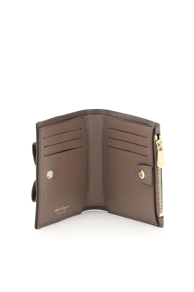 商品Salvatore Ferragamo|Salvatore Ferragamo New Vara Wallet,价格¥1972,第2张图片详细描述