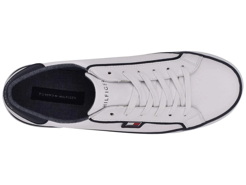 商品Tommy Hilfiger|Petol 2,价格¥337,第2张图片详细描述