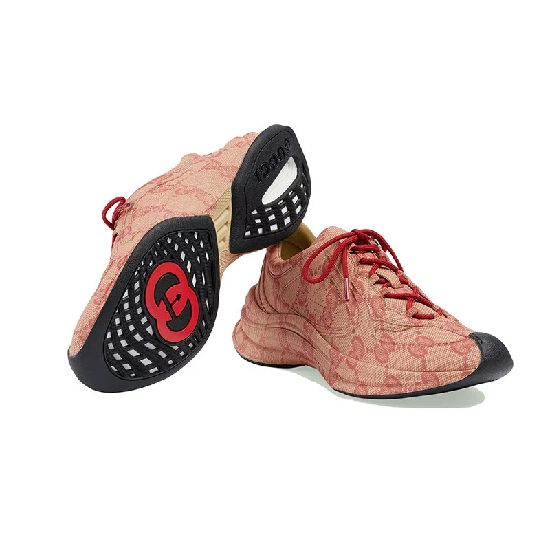 商品Gucci|【预售3-7天】古驰 23年早春新款 中国新年Run系列 女士米色/芙蓉红色皮革老花图案运动鞋722619AABEB9713,价格¥7430,第6张图片详细描述