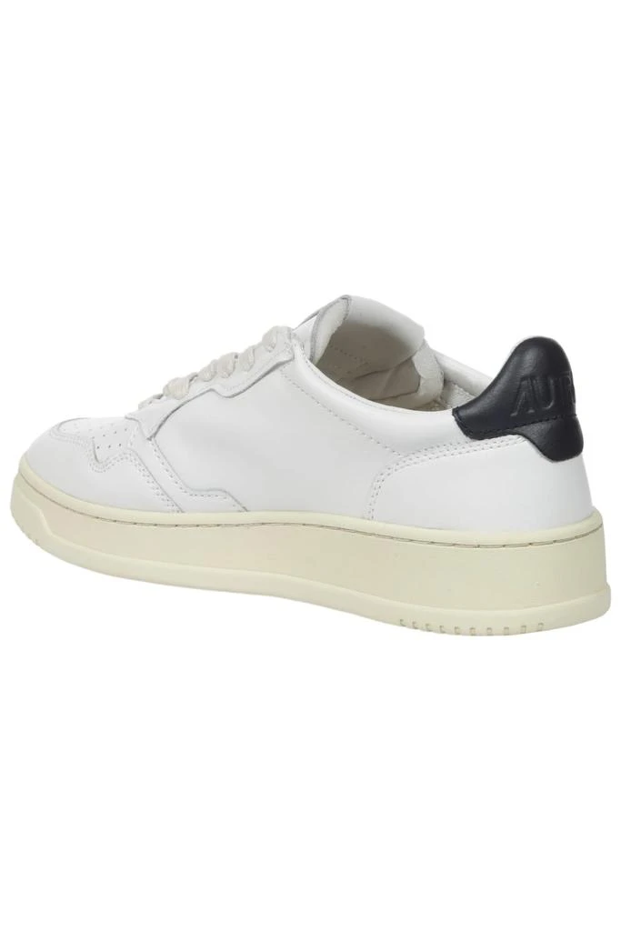 商品Autry|Autry Logo Patch Sneakers,价格¥1616,第3张图片详细描述