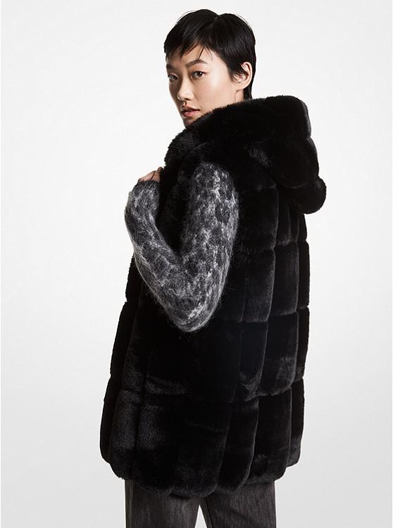 Quilted Faux Fur Hooded Vest商品第2张图片规格展示