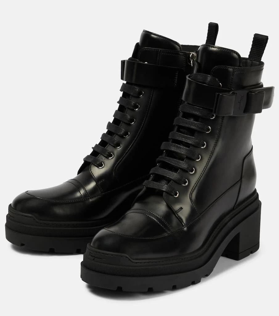商品Salvatore Ferragamo|Lober绑带式皮革及踝靴,价格¥7385,第5张图片详细描述