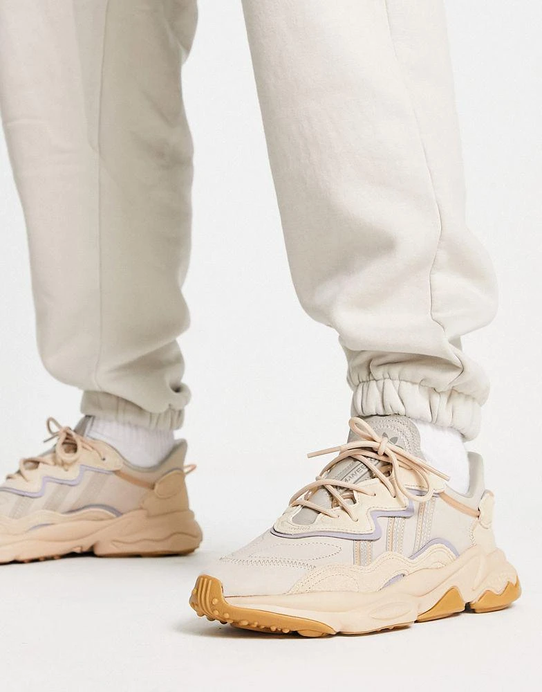 商品Adidas|adidas Originals Ozweego trainers in sand,价格¥502,第4张图片详细描述