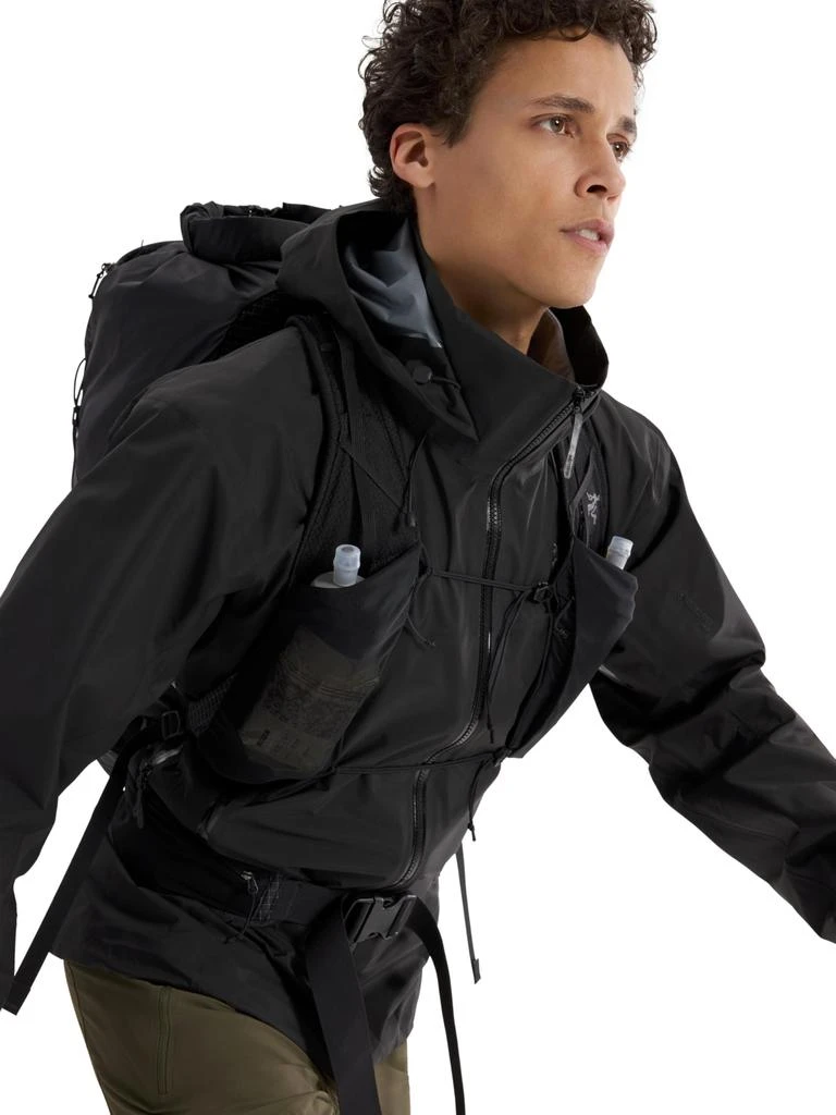 商品Arc'teryx|Arc'teryx Beta AR Men’s Jacket, Redesign | Waterproof, Windproof Gore-Tex Pro Shell Men’s Winter Jacket with Hood, for All Round Use,价格¥5005,第4张图片详细描述