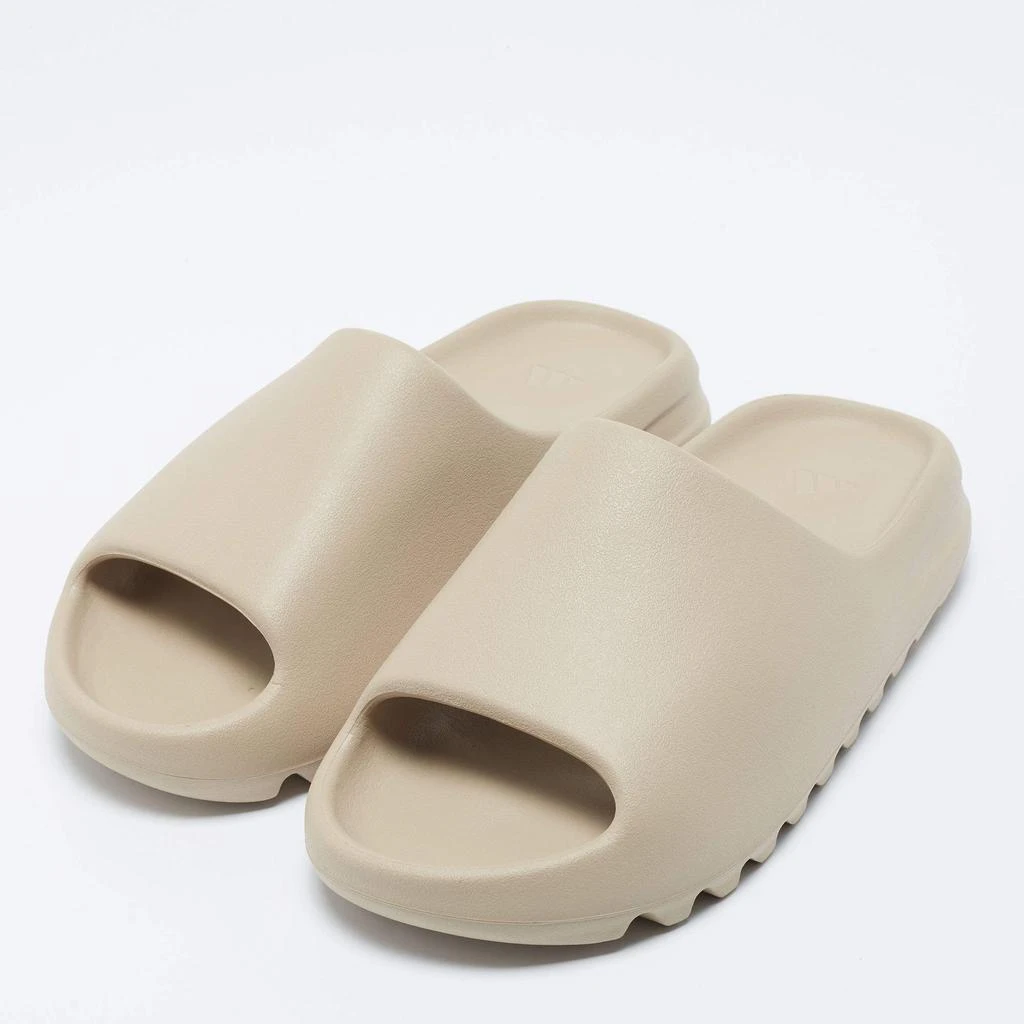 商品YEEZY|Yeezy x adidas Beige Rubber Flat Slides Size 42,价格¥2931,第2张图片详细描述