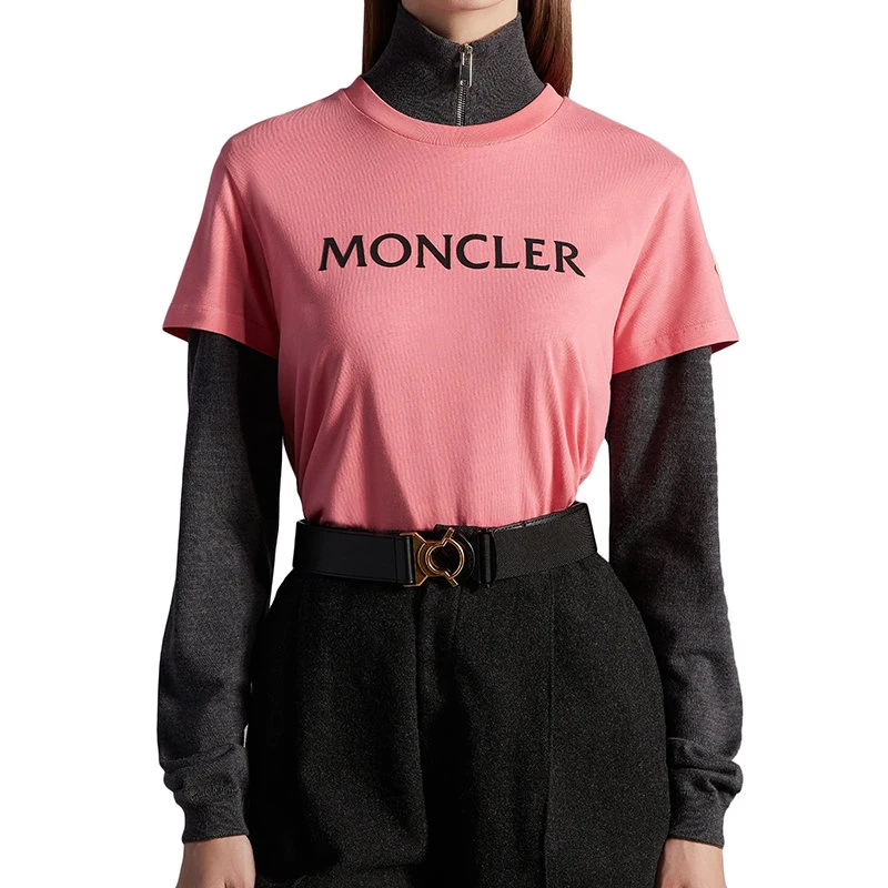 商品Moncler|【预售3-7天】Moncler/蒙克莱 22年秋冬新款 女士珊瑚粉色纯棉徽标图形短袖T恤H20938C00012829HP539,价格¥1965,第4张图片详细描述